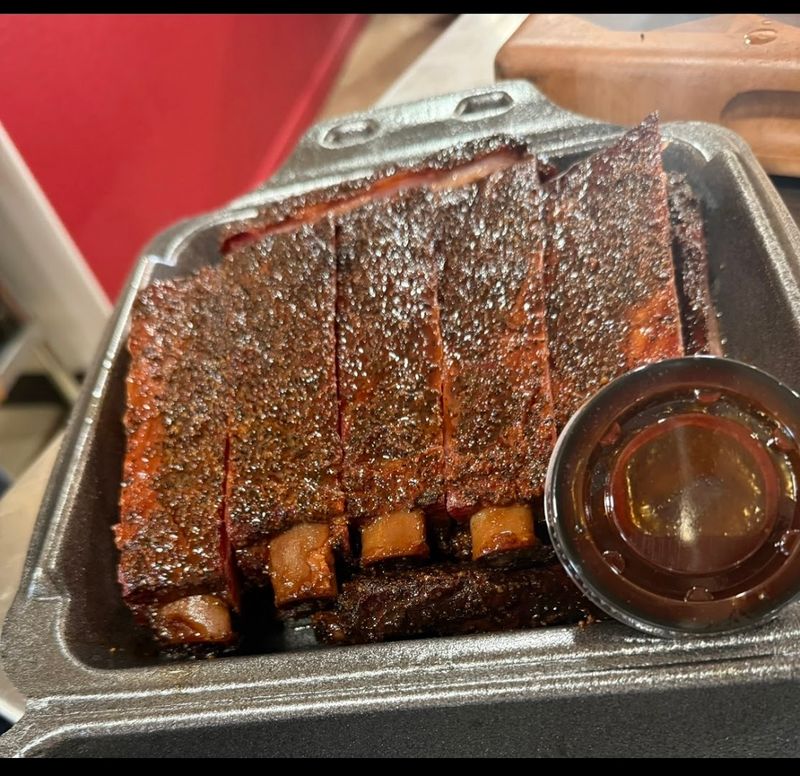The Kind Of BBQ Stop That Makes You Reroute On Purpose