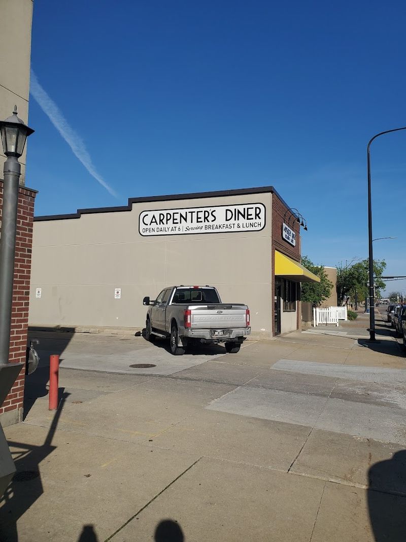 Free Street Parking Makes The Visit Easier