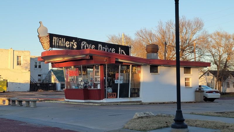 Miller's Five Drive-In, Augusta