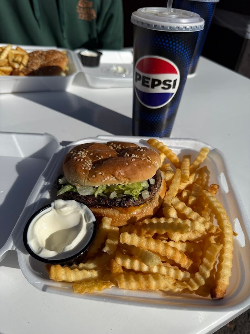 Burgers, Shakes, And The Menu That Keeps People Returning