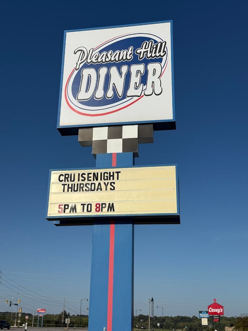 Thursday Cruise-Ins and the Parking Lot Scene