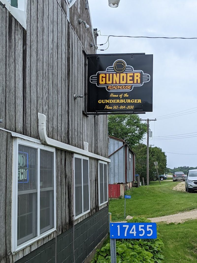Gunder Roadhouse, Gunder
