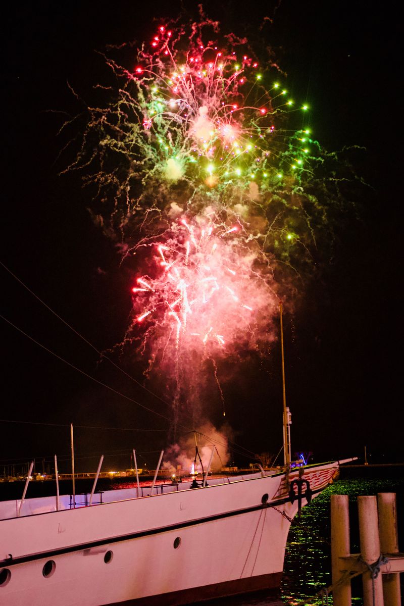 Where To Watch The Boat Parade