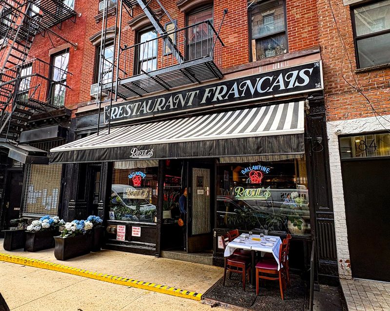 A Prince Street Bistro With A Burger Rule Of Its Own
