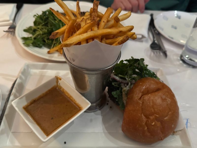 The New York Burger Chase That Still Feels Personal