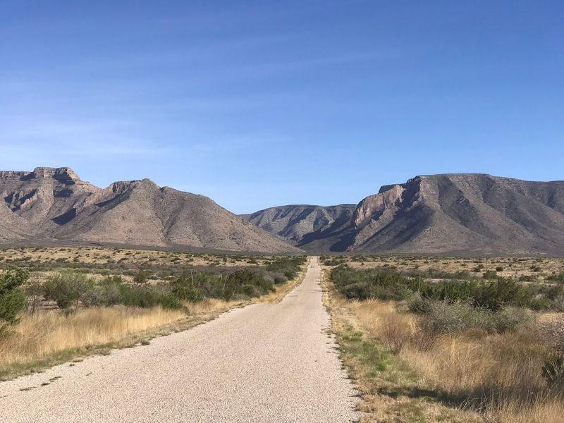 Remote Setting That Adds To The Mystery