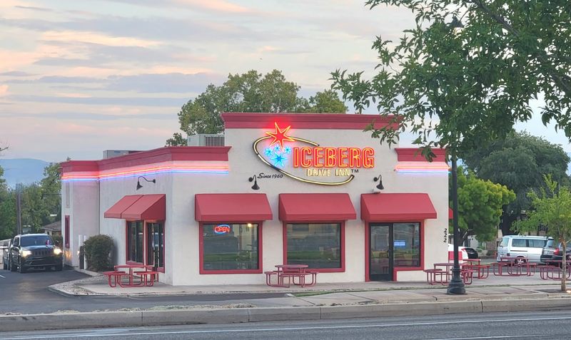 Iceberg Drive Inn, St. George