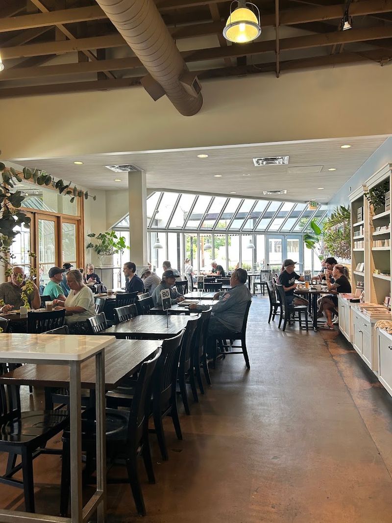 The Grove Cafe & Market