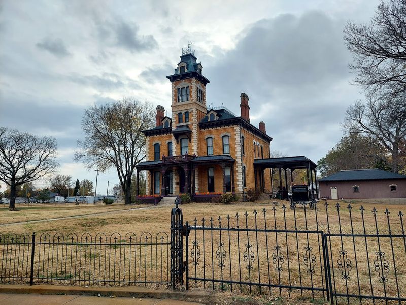 Abilene, Dickinson County
