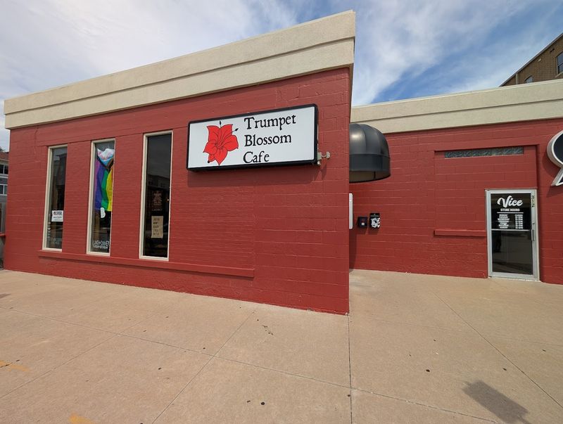 Trumpet Blossom Cafe