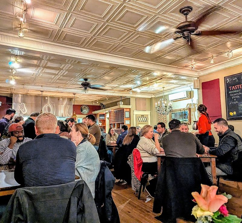 Why Tavola Reservations Fill So Quickly