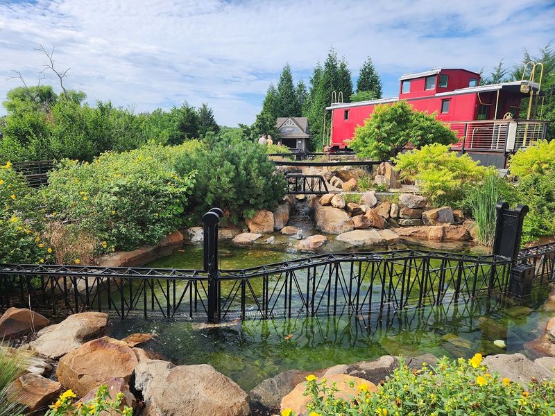 Model Trains That Delight Every Age