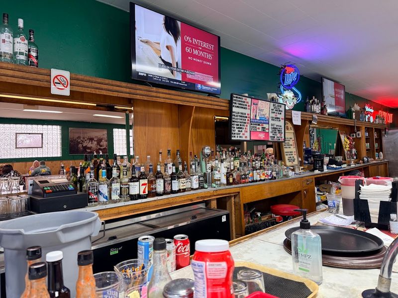 North Belmont Avenue Keeps The Tradition In Place