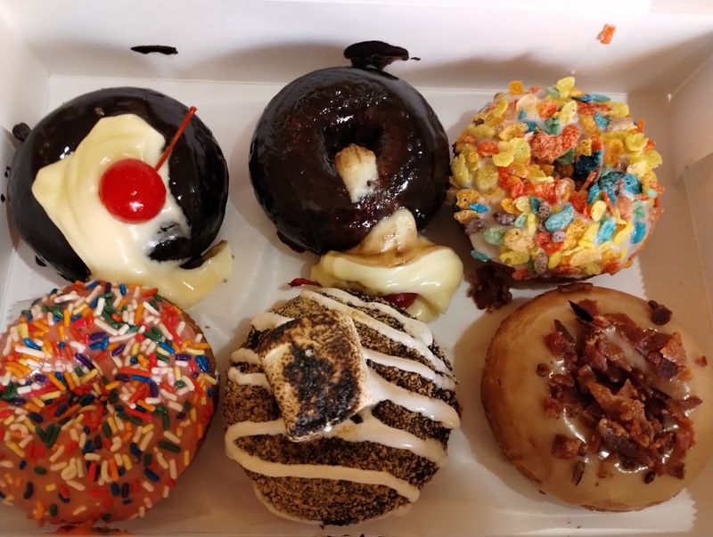 Fresh Donuts That Feel Worth The Detour