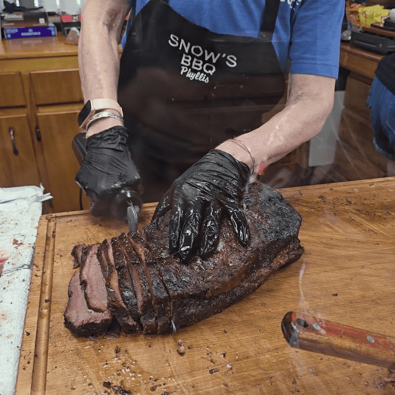 Tootsie Tomanetz Makes The Pits The Heart Of Saturday