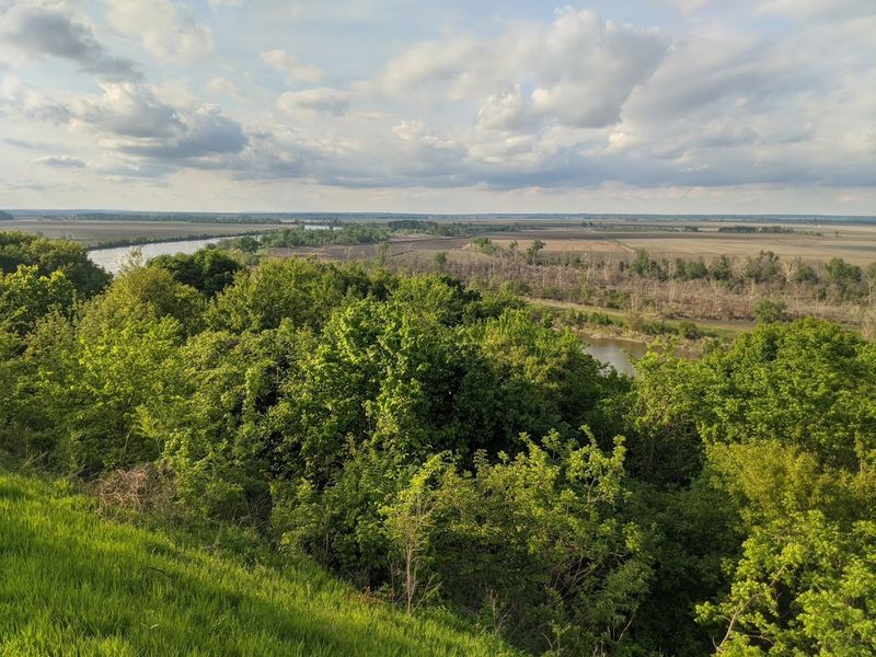 The Missouri River Steals The Show