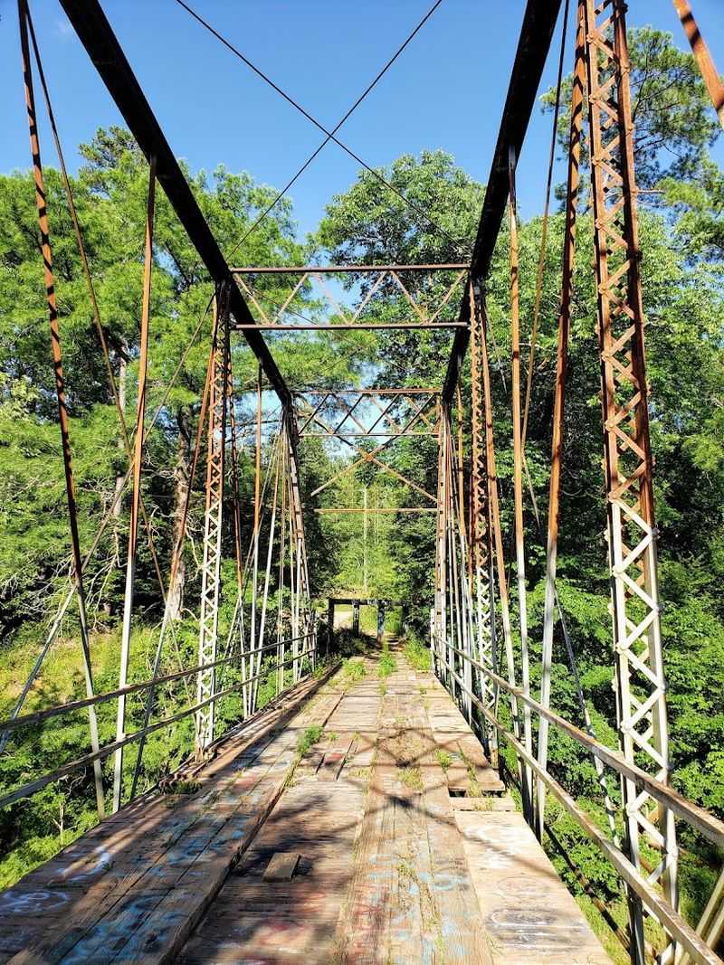 The Truss Design Declines Every Easy Label