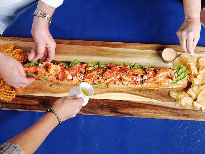 New England And Connecticut Styles Set Up A Delicious Debate