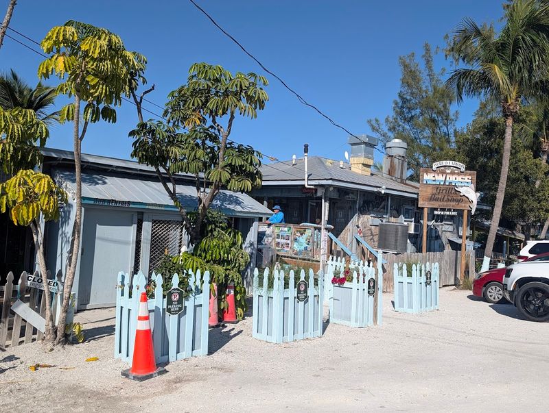 New Pass Grill & Bait Shop
