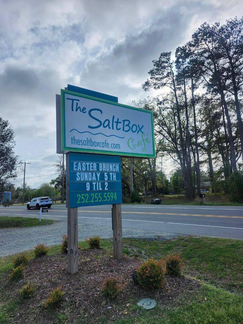 The SaltBox Café