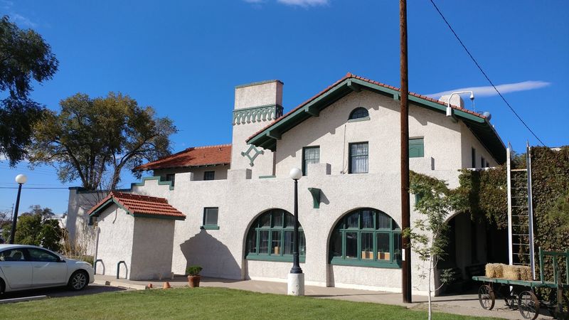 Belen Harvey House Museum, Belen