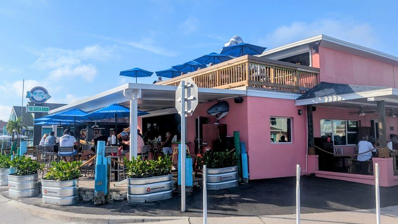Dockside Dave’s