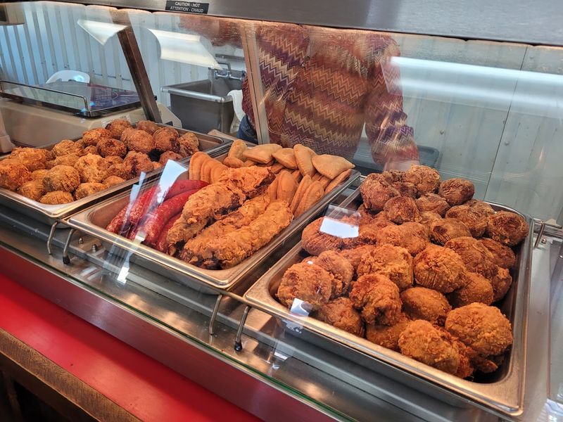 Hebert’s Boudin & Cracklins, 13864 US Highway 165, Kinder, LA 70648