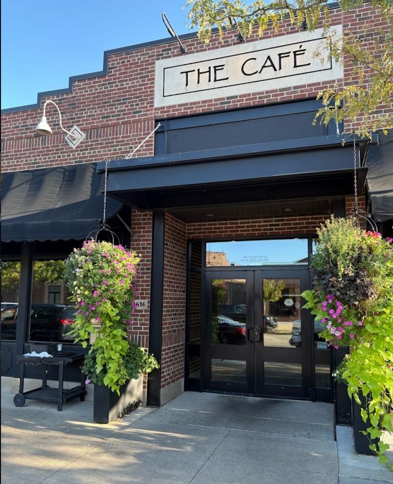 The Cafe, Ames