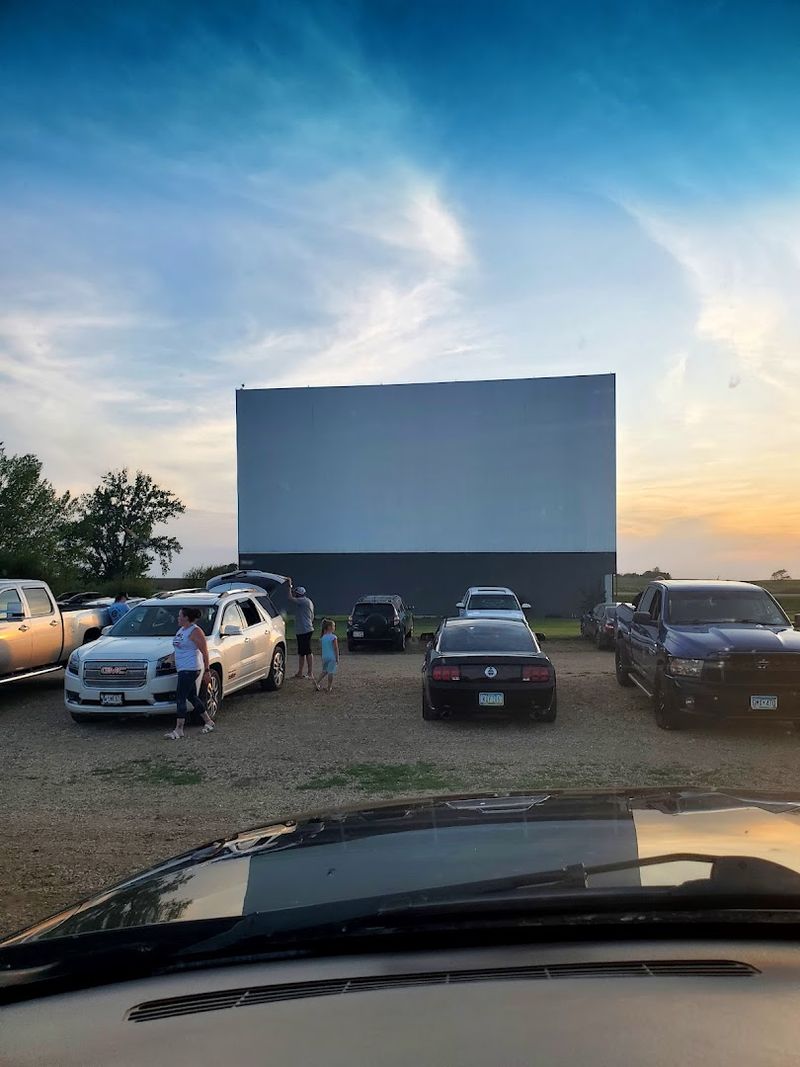 Superior 71 Drive-In Theater, Spirit Lake