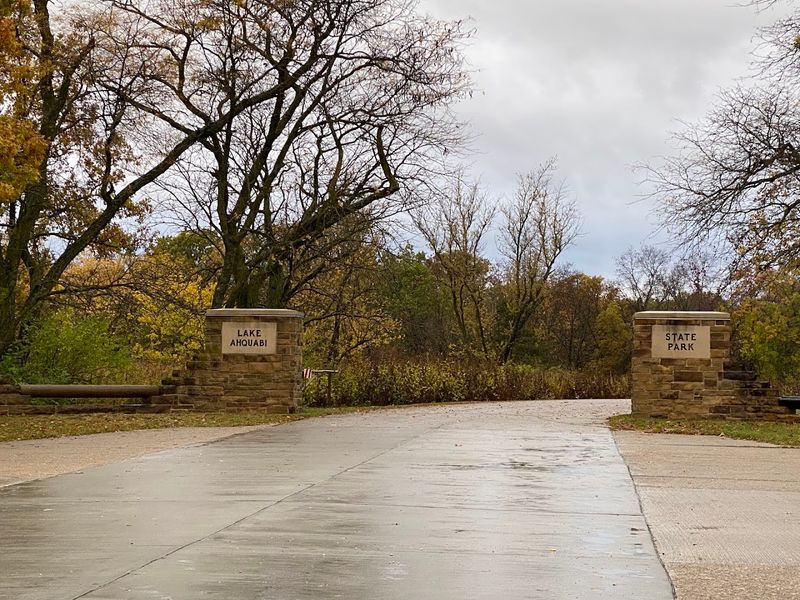 Park Hours, Fees, and Practical Entry Details