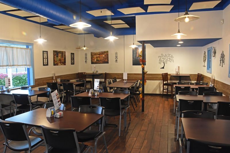OPA Grill, Marshalltown