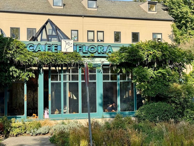 Cafe Flora