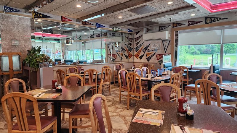 Roscoe Diner