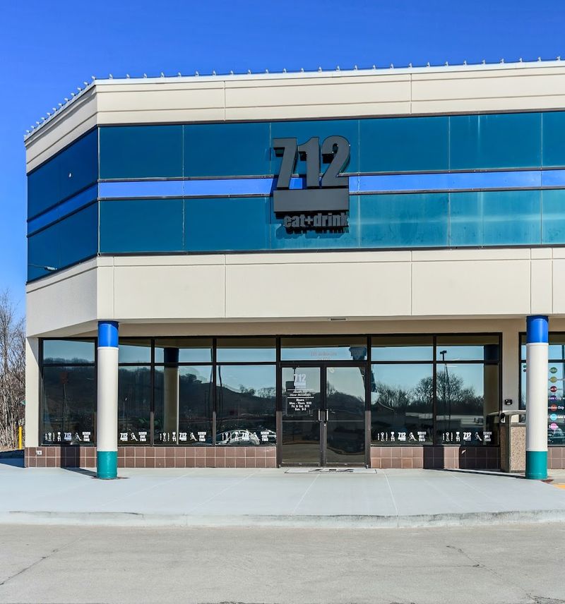712 Eat Plus Drink, Council Bluffs