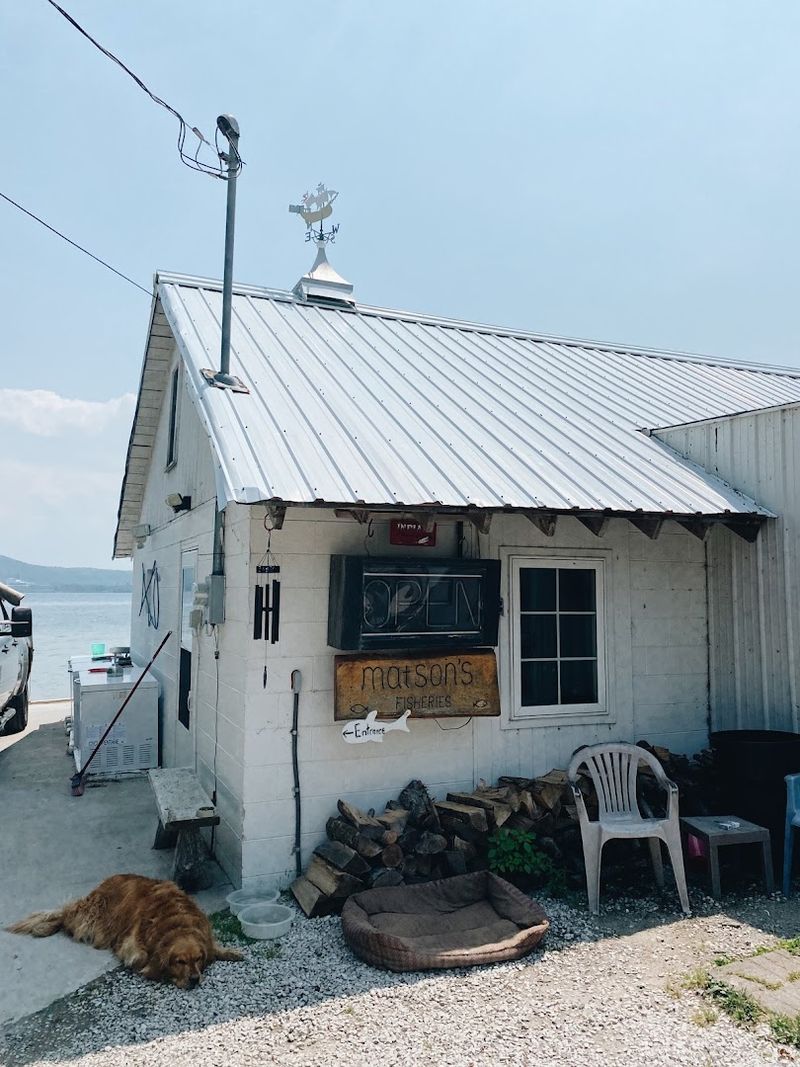 The Fish House Makes The Supply Chain Refreshingly Short