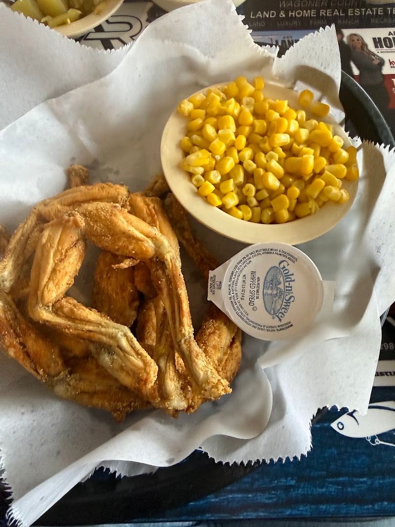 Fried Favorites Gives The Table More Than One Route