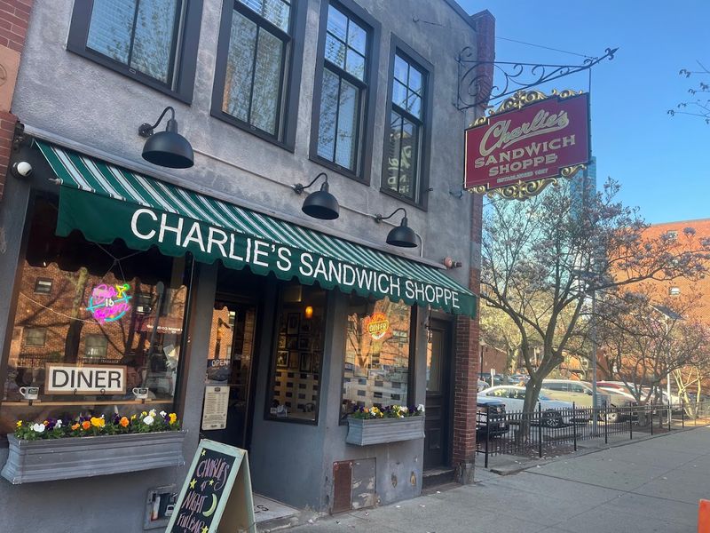 Charlie's Sandwich Shoppe