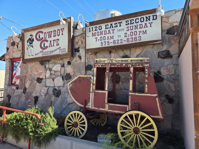 Cowboy Cafe, Roswell