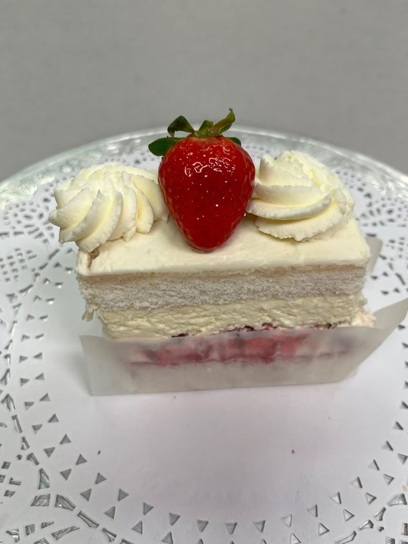 White Chocolate Strawberry Shortcake Slice