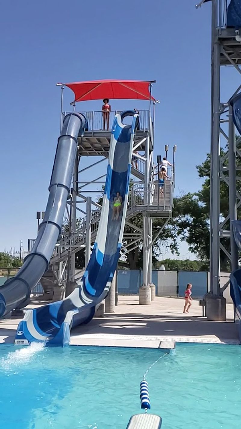 A Zero-Entry Play Area For Little Swimmers
