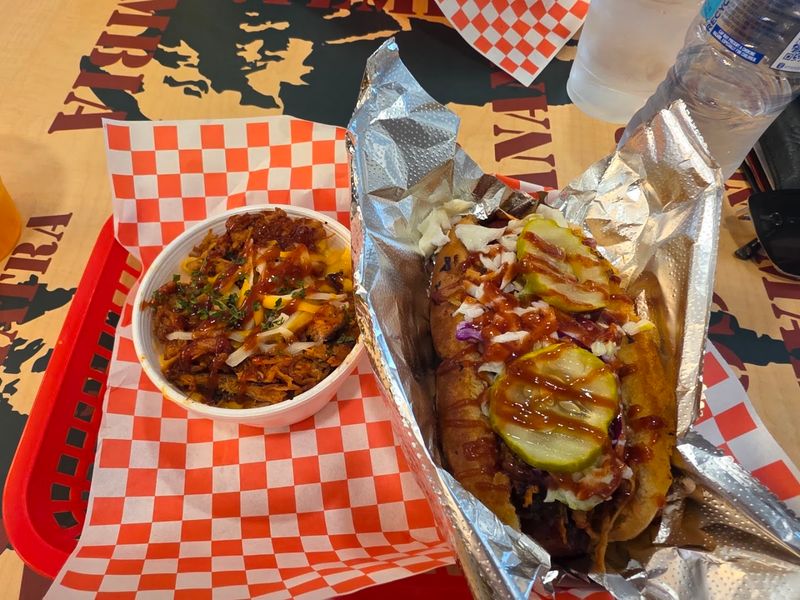 Mason's Hot Dogs & Burgers
