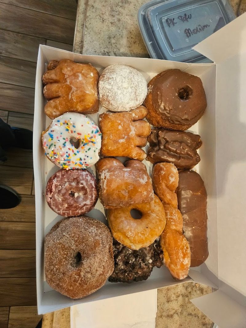 Ray's Donuts