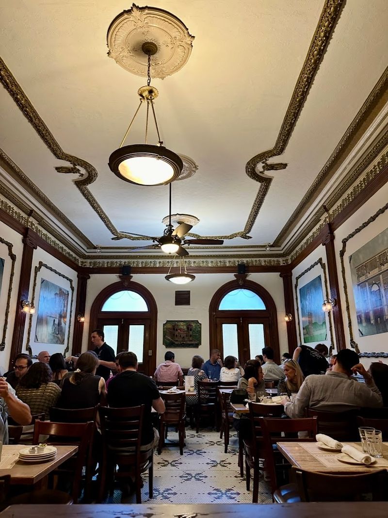 Ralph’s Italian Restaurant
