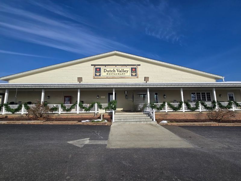 Dutch Valley Restaurant & Bakery