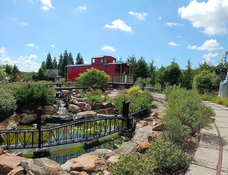 A Visitor Center And Cafe Worth The Stop