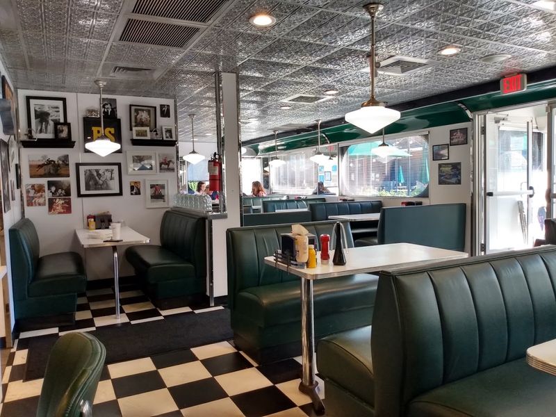 The 1950s Style That Makes Every Visit Feel Retro