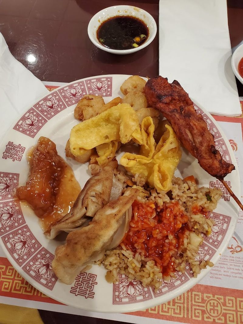 The Buffet Spread That Covers All The Chinese-American Classics