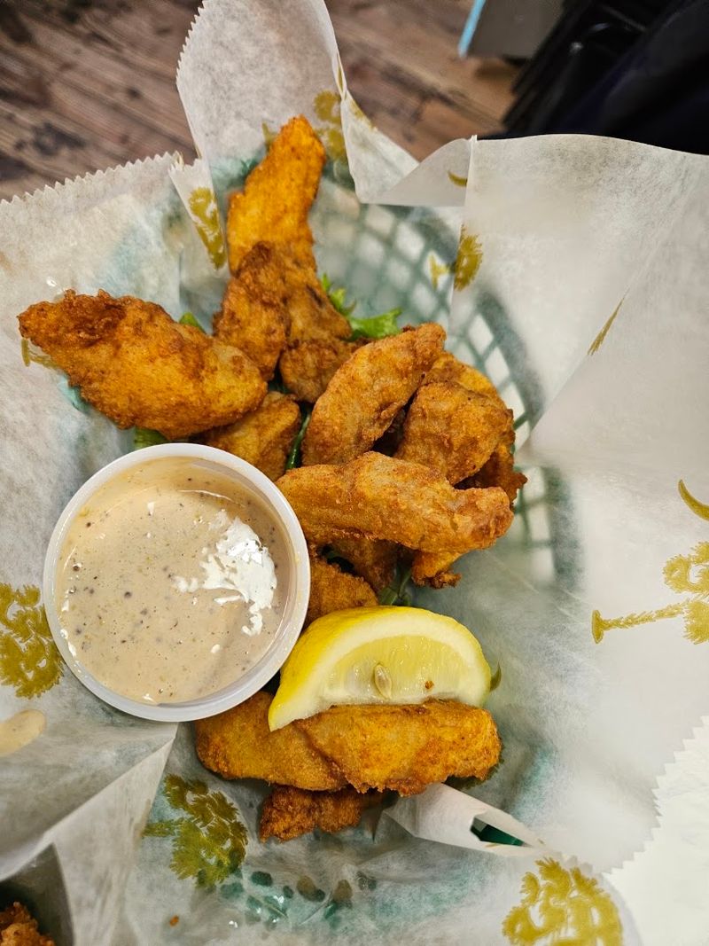 Fried Shrimp That People Drive Hours To Eat