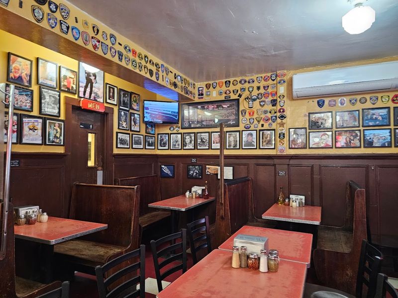Regina Pizzeria
