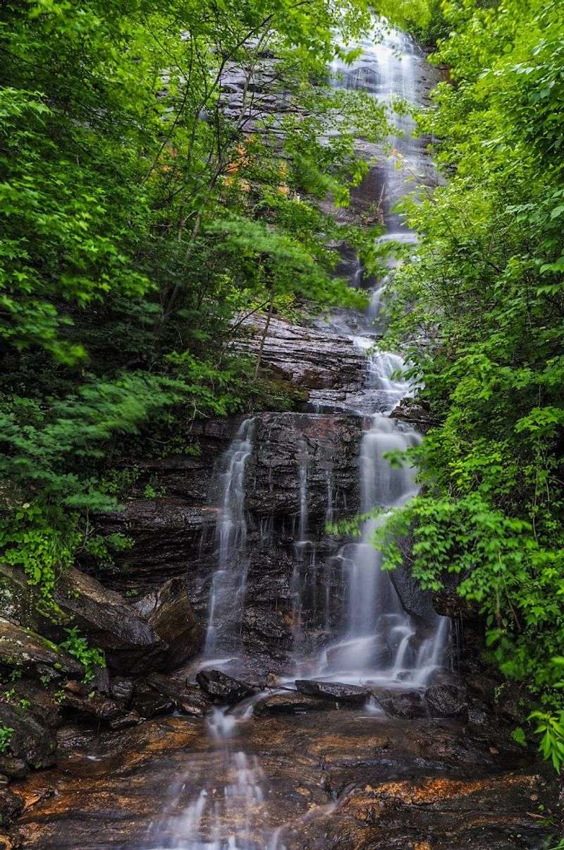 Shunkawauken Falls